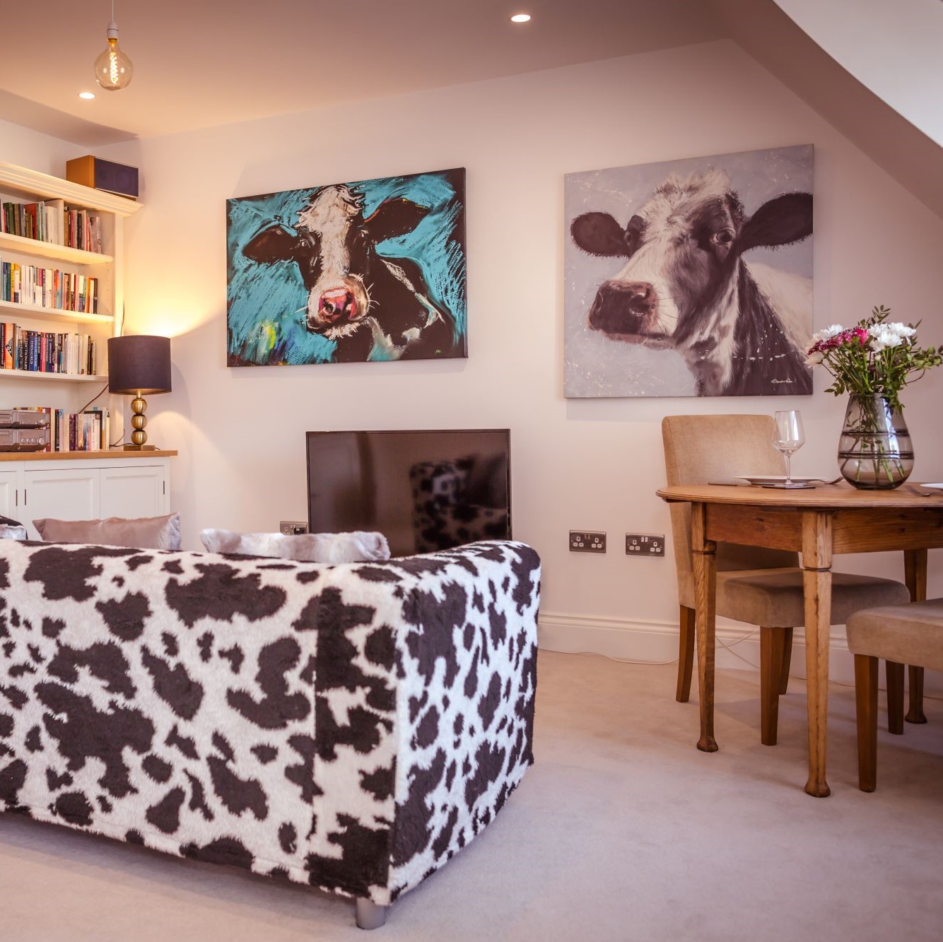 St Leonards Airbnb - Stylish 1-bed Holiday Accommodation